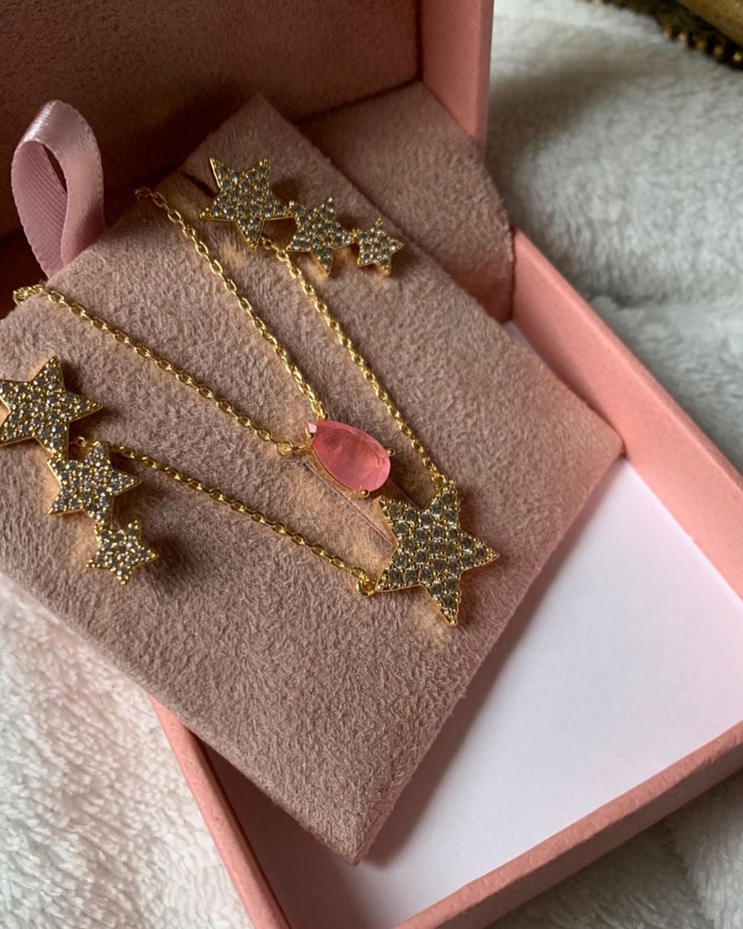 Delicate Drop Shape Light Pink Fusion Stone 18k Gold Plated