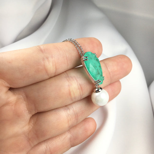 Drop Shape Necklace Colombian Emerald and Sea Shell Pearl