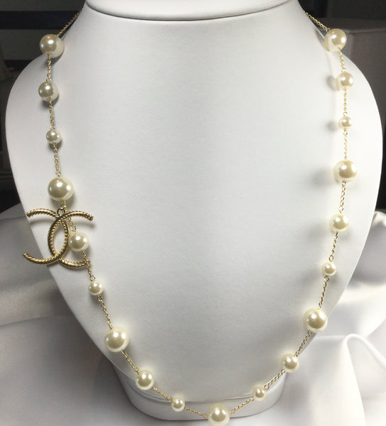 Elegant Famous Brand Inspired Freshwater Pearl Necklace 18K Gold Plated