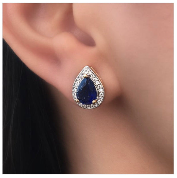 Elegant Drop Earring 18kt gold plated sapphire
