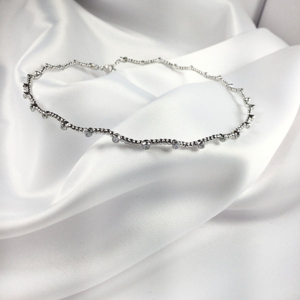 Delicate Choker zigzag with small spheres and crystals
