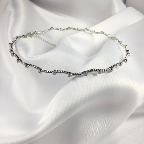 Delicate Choker zigzag with small spheres and crystals