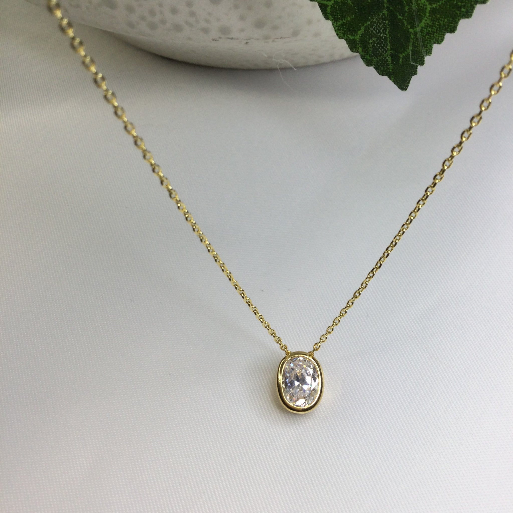 Oval Premium Crystal Necklace 18K Gold Filled