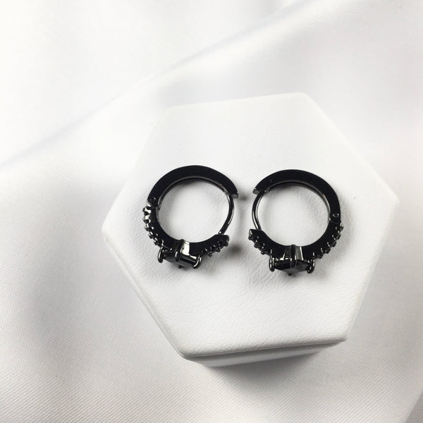 Hoop Earrings Black Rhodium zirconia and diamondettes 0,75”