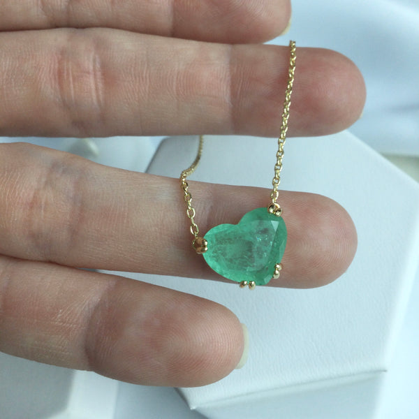 Heart Greenery Stone Necklace 18k Gold Plated