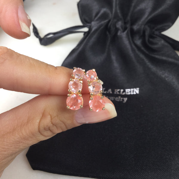 Ear cuff earring peach nude stone 18k gold plated.