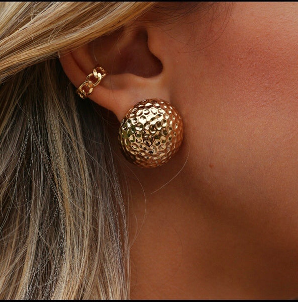 Round Texturized Earrings 18K Gold Plated