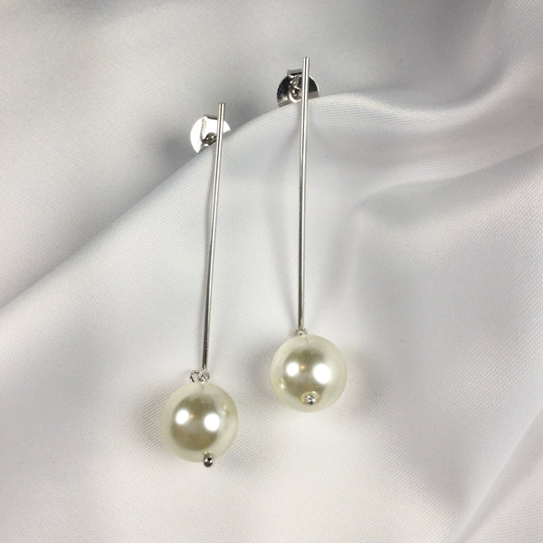 Fashion freshwater pearl earrings