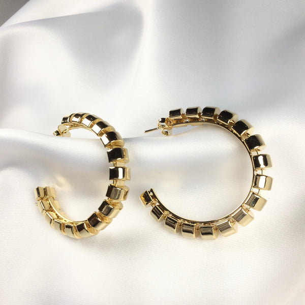 Trendy hoop Earrings 18K gold plated 1,8” inch