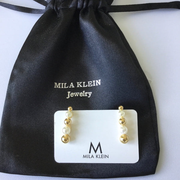 Mixed ear hook earring Pearl 18k Gold Plated